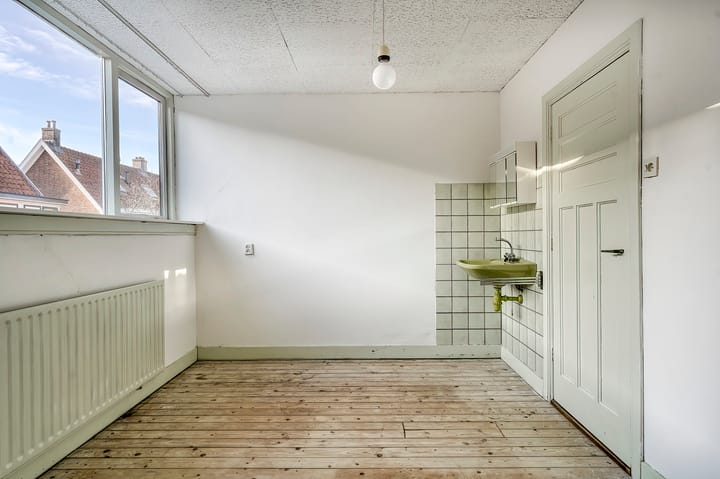 Photo 15 of Buys Ballotstraat 56