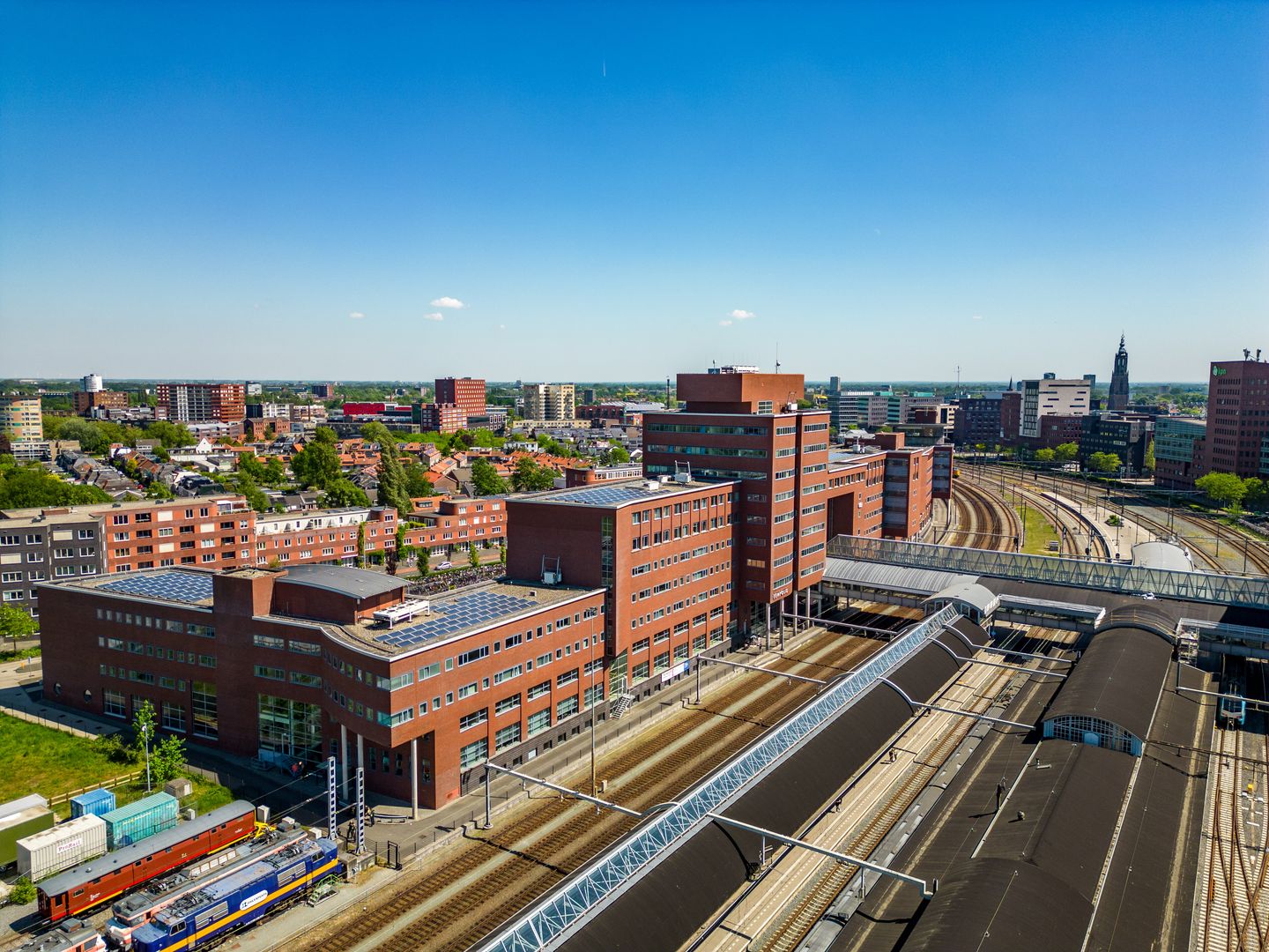 Bekijk foto 1 van Piet Mondriaanlaan 28