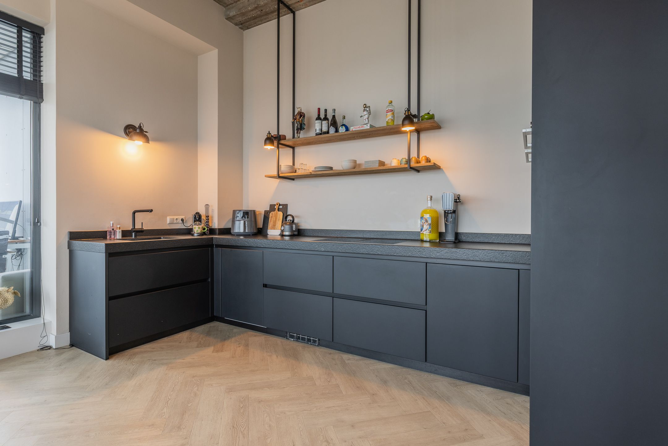 Foto 21 van Velperweg 47-1013