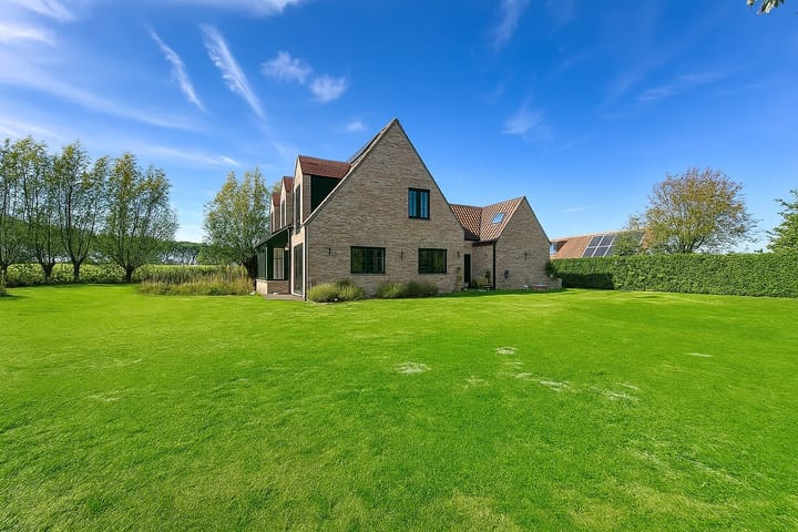 Photo 38 of Zandstraat 23