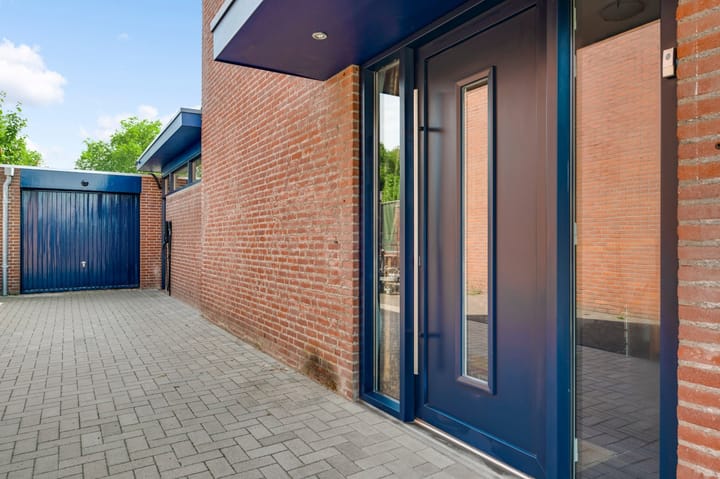 Photo 5 of Bertiliastraat 2-A