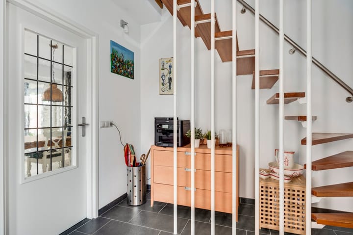 Photo 7 of Bertiliastraat 2-A