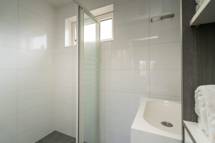 Foto 24 van Westertorenlaan 45