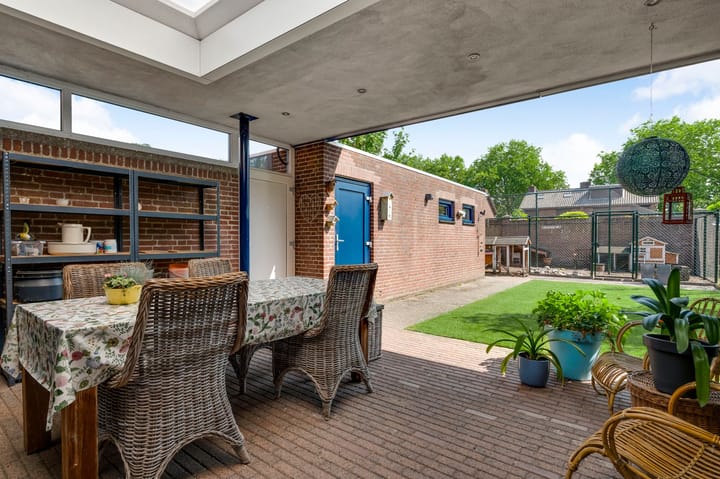 Photo 29 of Bertiliastraat 2-A