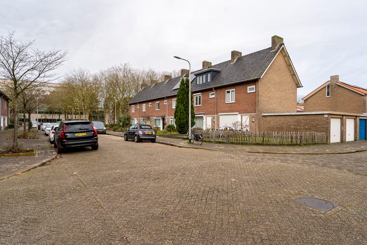 Foto 36 van Westertorenlaan 45