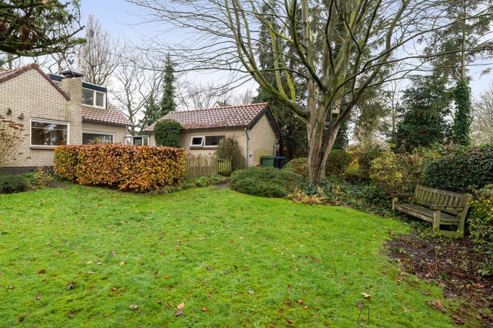 Foto 50 van Moerdijksestraat 41