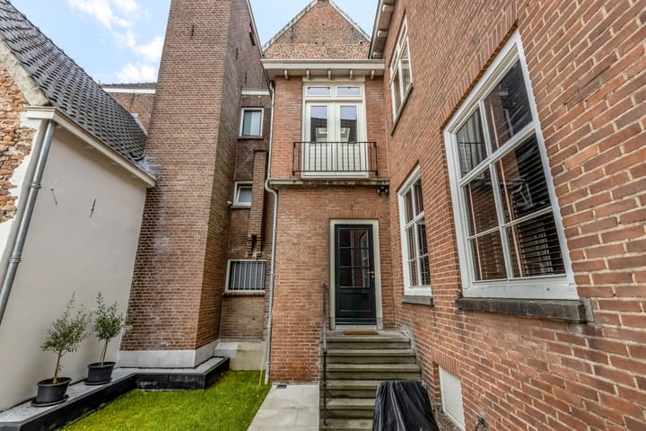 Foto 55 van Ambtmanstraat 7