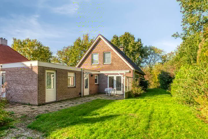 Foto 5 van Mr. W.M. Oppedijk van Veenweg 66