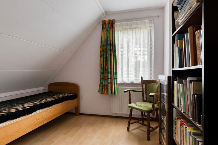 Foto 29 van Mr. W.M. Oppedijk van Veenweg 66