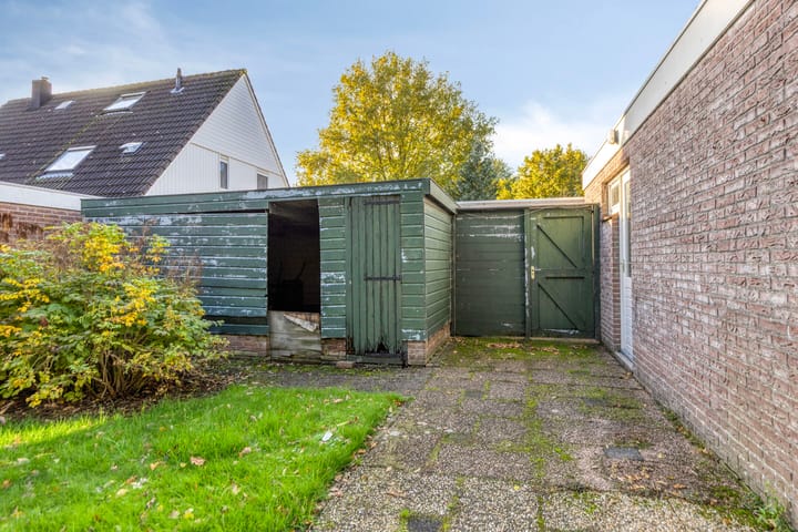 Foto 33 van Mr. W.M. Oppedijk van Veenweg 66