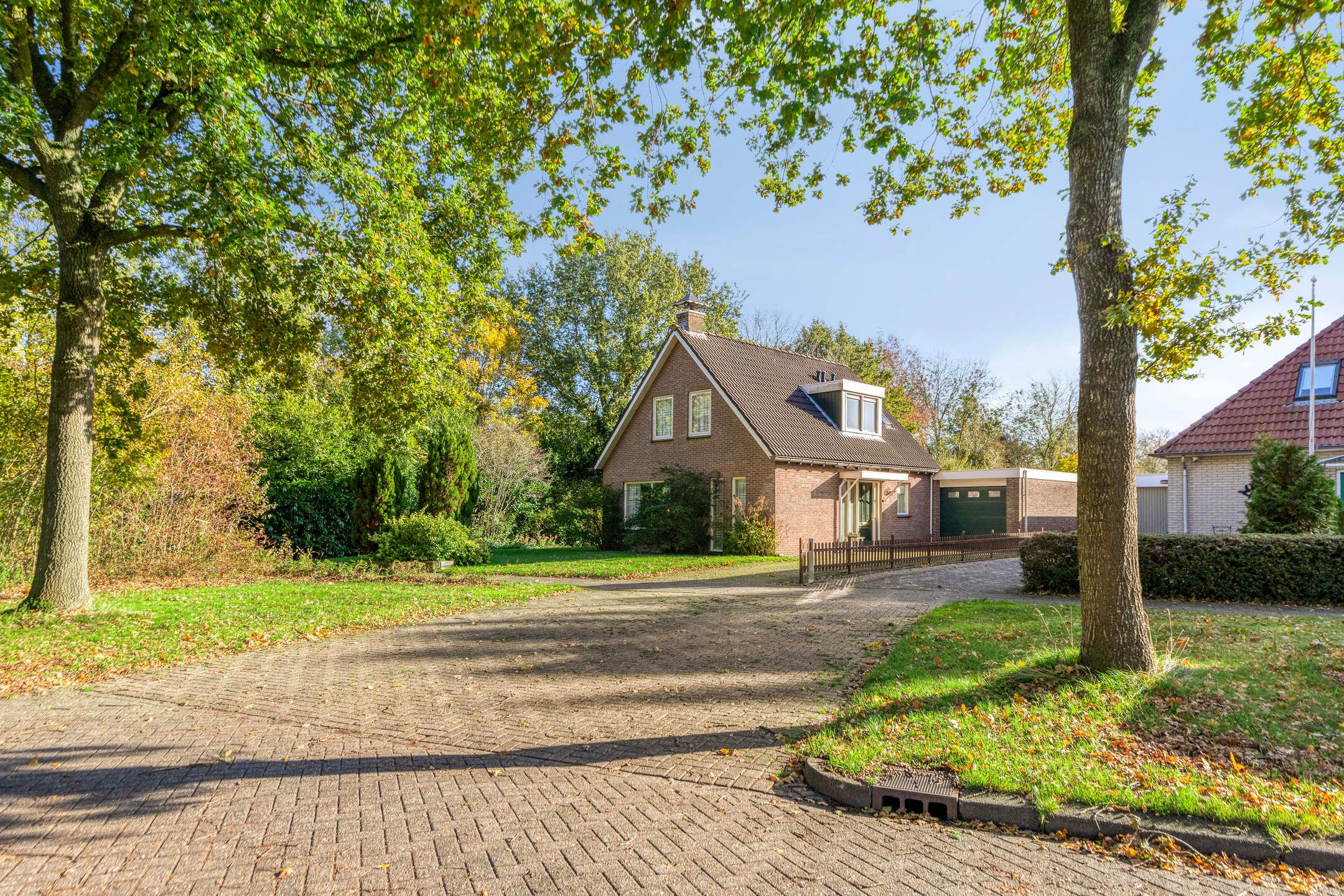 Foto 36 van Mr. W.M. Oppedijk van Veenweg 66