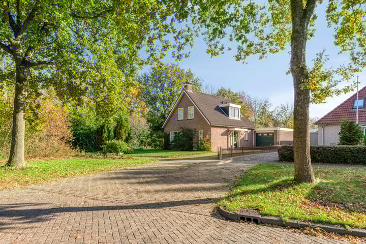 Foto 36 van Mr. W.M. Oppedijk van Veenweg 66