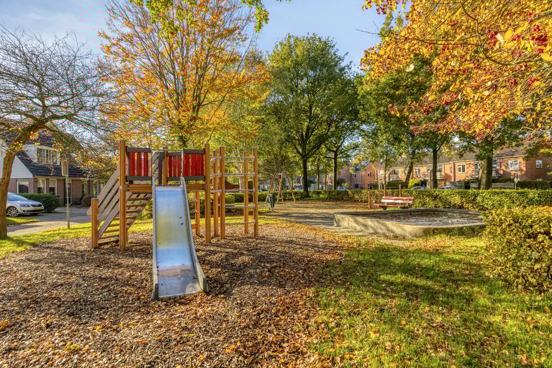 Foto 41 van Mr. W.M. Oppedijk van Veenweg 66