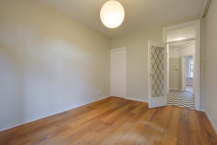 Photo 32 of Willem de Zwijgerlaan 12