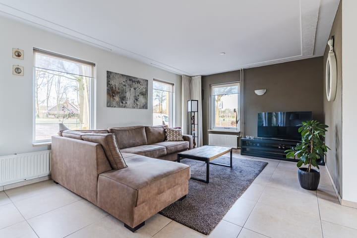 Foto 8 van Stokekker 69