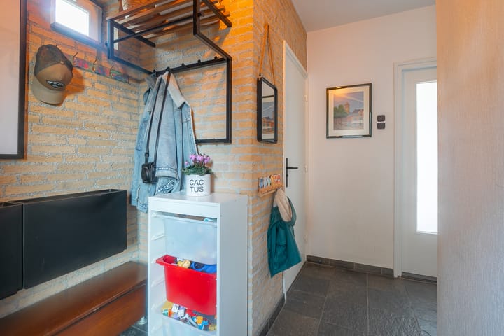 Photo 10 of Dorpstraat 102