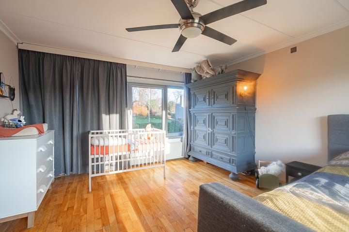 Photo 13 of Dorpstraat 102