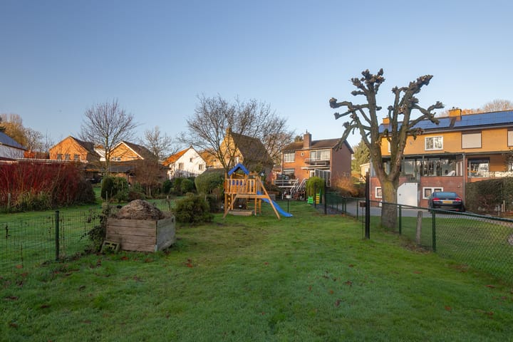 Photo 20 of Dorpstraat 102