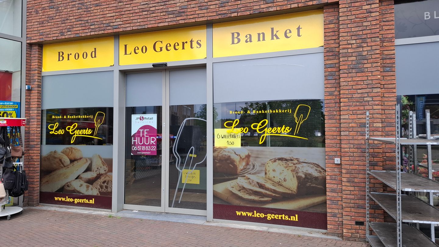 Bekijk foto 1 van Raadhuisplein 29-a