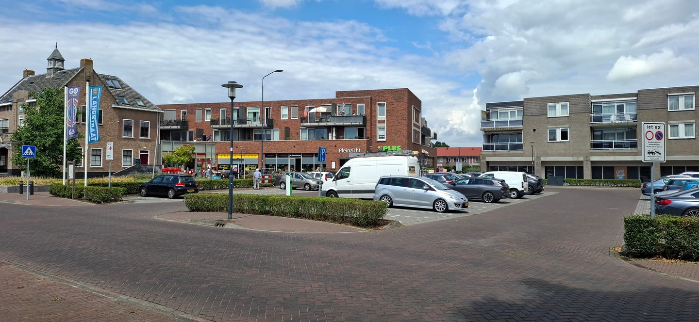 Bekijk foto 3 van Raadhuisplein 29-a