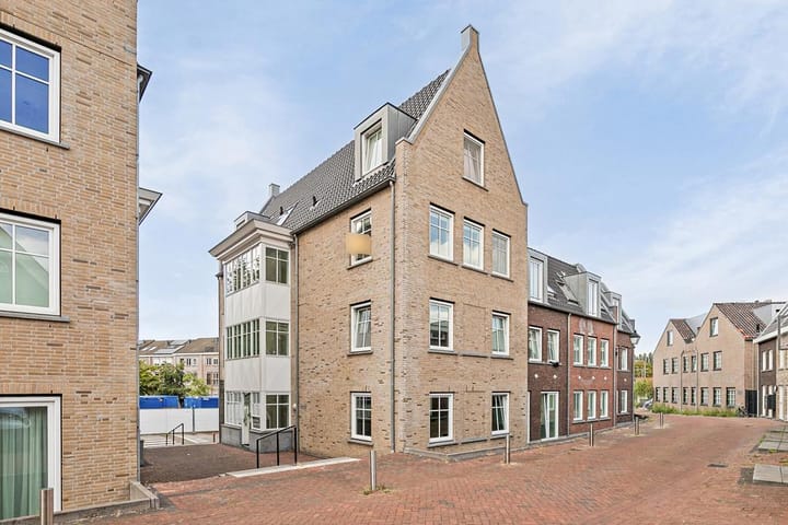 Torenstraat 12