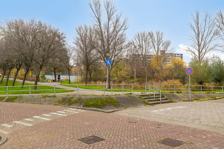 Foto 30 van Octant 12