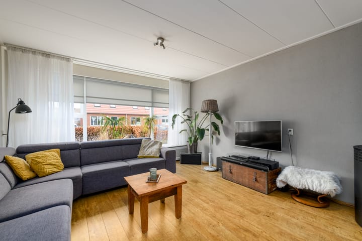 Foto 5 van Azaleastraat 14