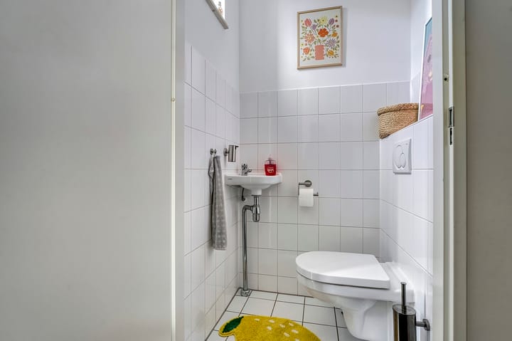 Photo 7 of Graslelie 49