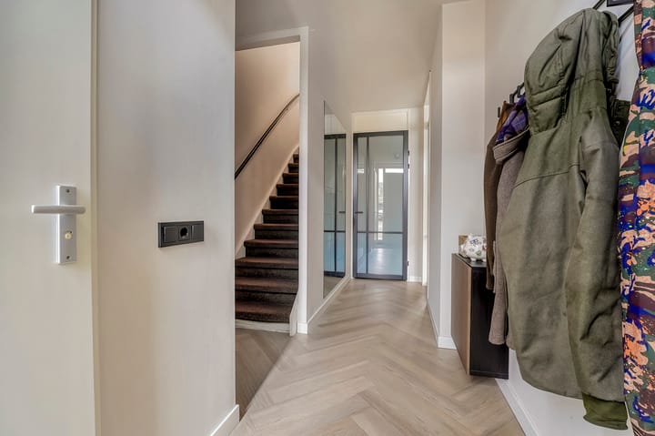 Photo 20 of Graslelie 49