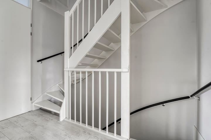 Photo 21 of Graslelie 49