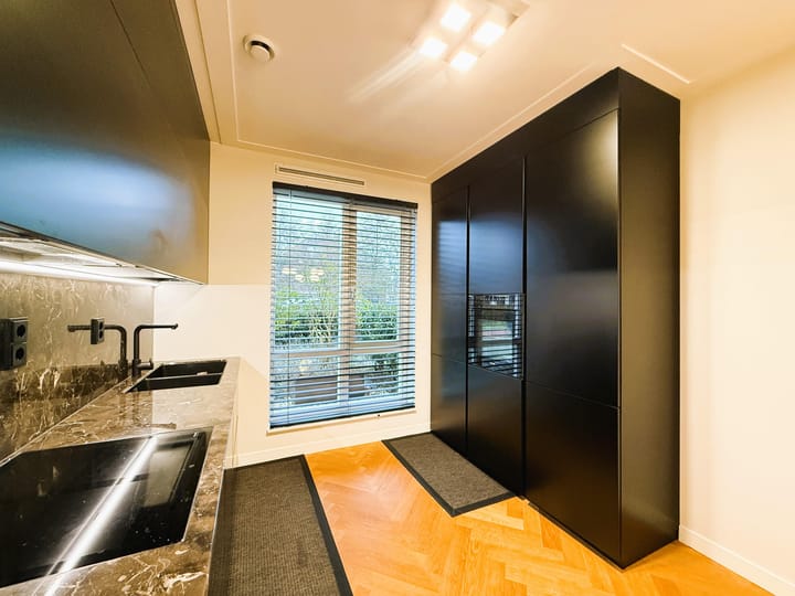 Foto 10 van Waterhoen 5