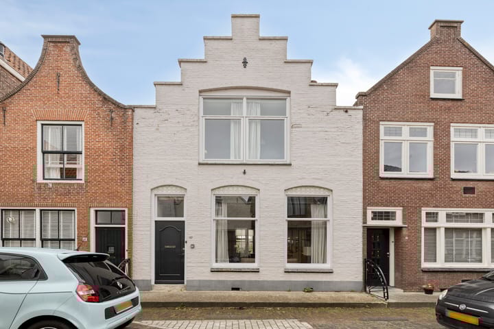 Photo 2 of Sint Domusstraat 62