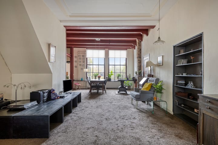 Photo 11 of Sint Domusstraat 62