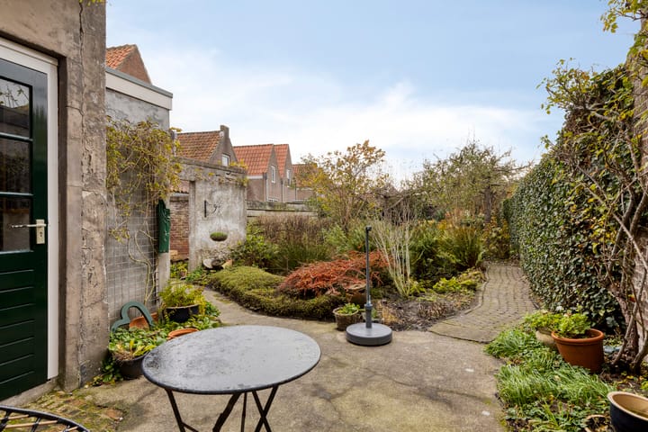 Photo 38 of Sint Domusstraat 62