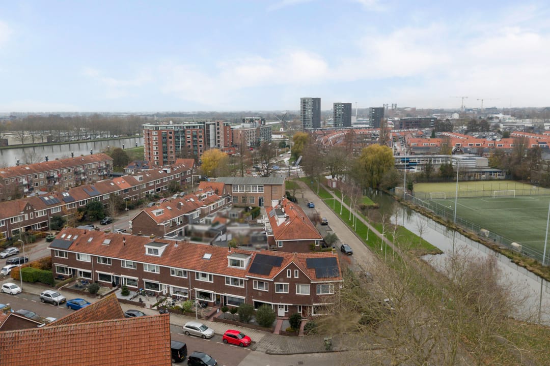 Foto 46 van J.P. Heyestraat 4