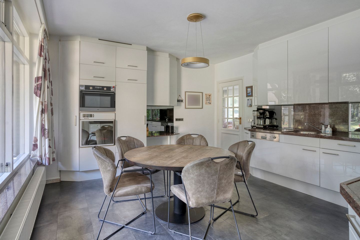 Foto 25 van De Buytencamp 7