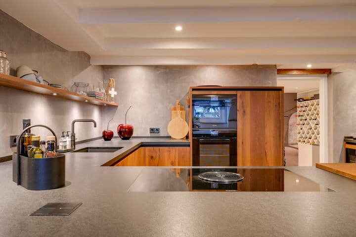 Foto 21 van Mgr. van de Weteringstraat 78