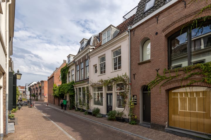 Foto 28 van Vrouwjuttenstraat 7