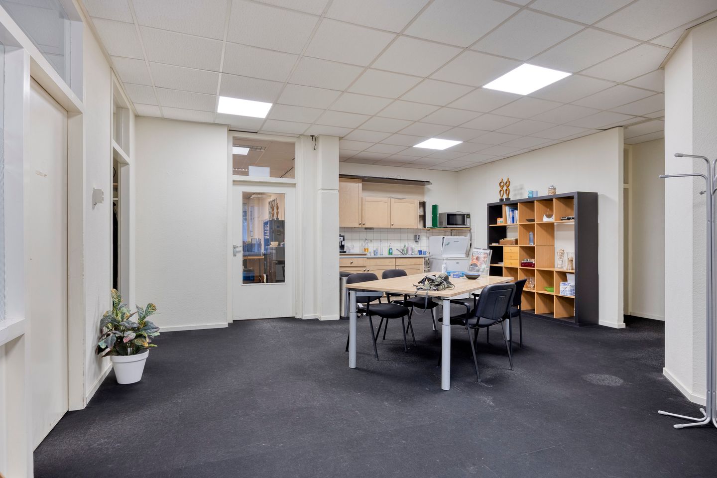 Bekijk foto 4 van Corridor 2-A