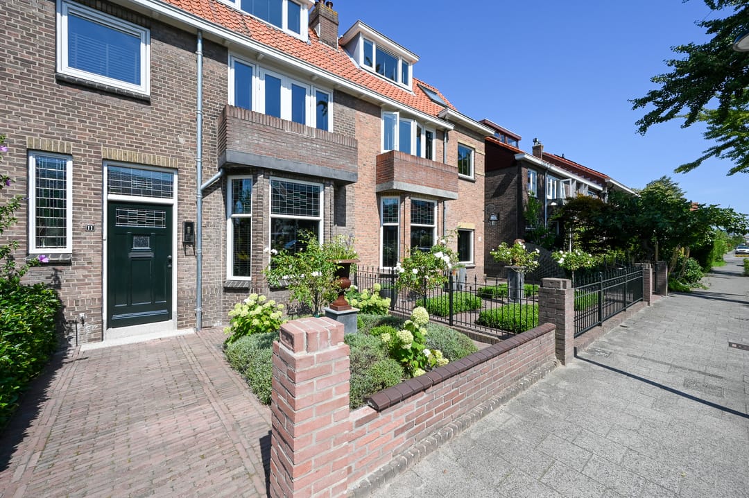 Foto 1 van Rozenlaan 11