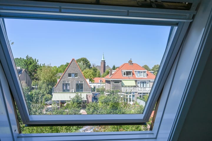 Foto 42 van Rozenlaan 11