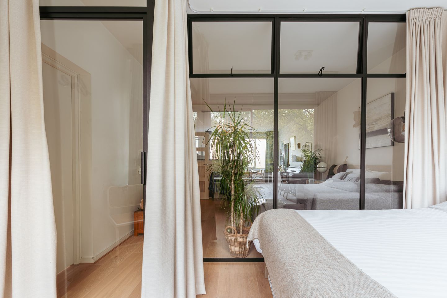 Foto 19 van Gijsbrecht van IJselsteinstraat 35