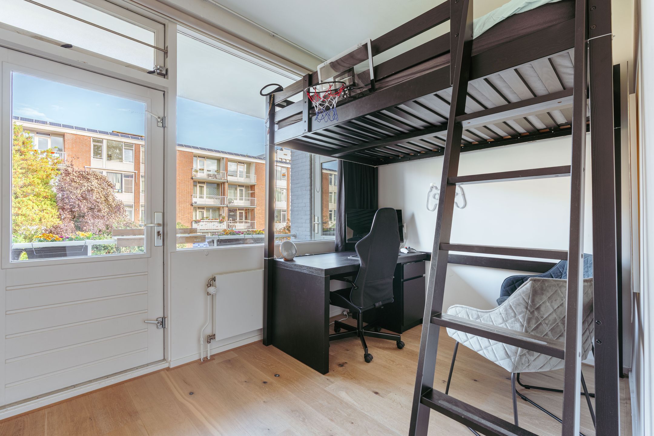 Foto 27 van Gijsbrecht van IJselsteinstraat 35