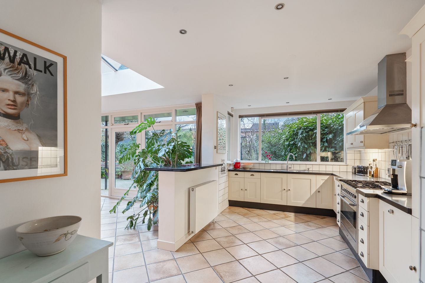 Foto 10 van St. Annastraat 275