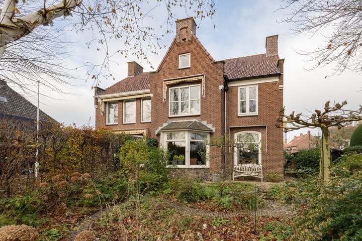 Foto 2 van Weidsteeg 14