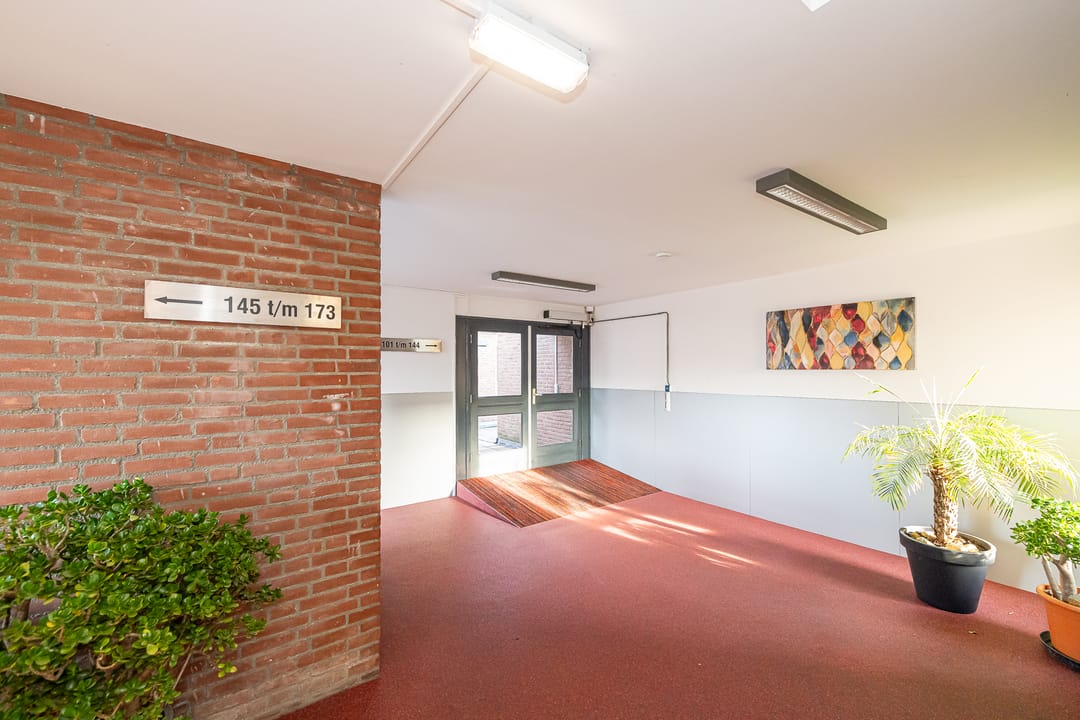 Foto 8 van Hoogbeeltplein 107