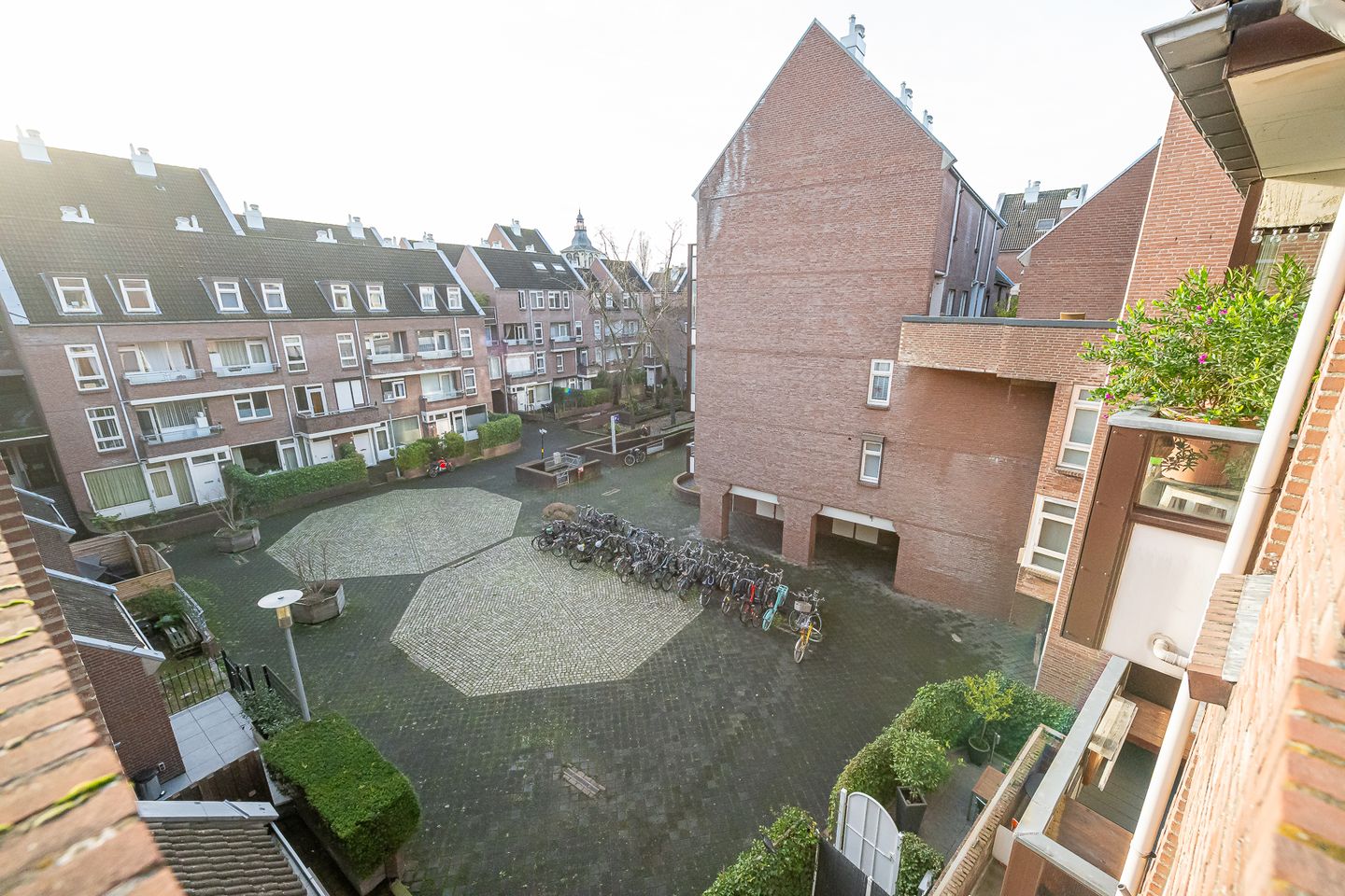 Foto 44 van Hoogbeeltplein 107