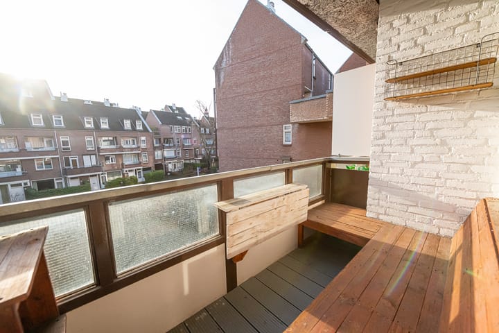 Foto 48 van Hoogbeeltplein 107