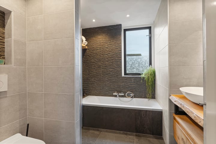 Photo 4 of Toccatastraat 2