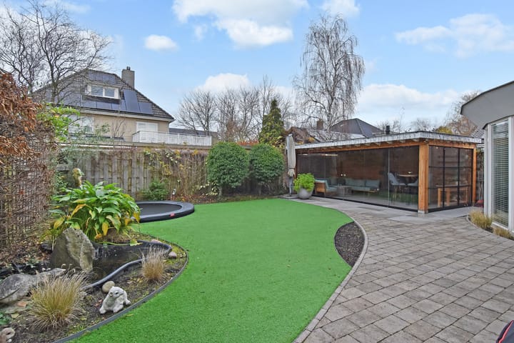 Foto 10 van Azalea 7